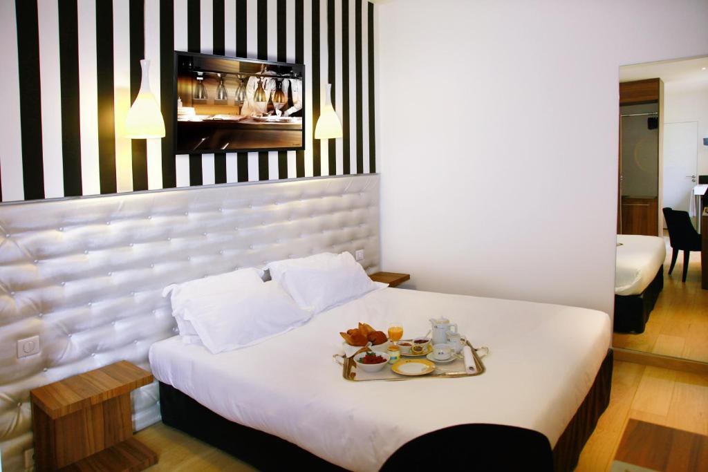 Le Pre Du Moulin - Maison Alonso - Hotel & Restaurant Sérignan-du-Comtat Szoba fotó