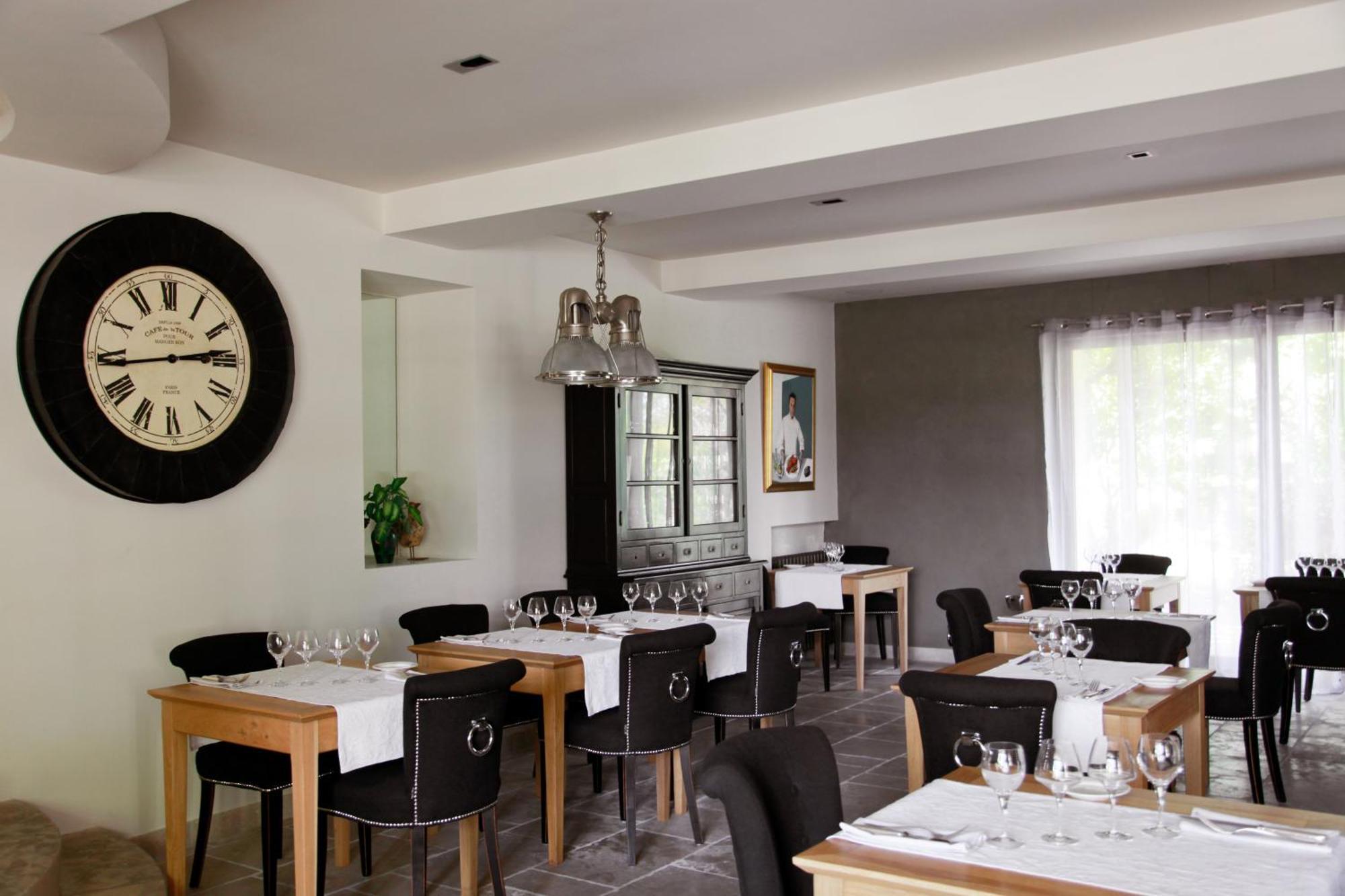 Le Pre Du Moulin - Maison Alonso - Hotel & Restaurant Sérignan-du-Comtat Kültér fotó